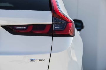Honda CR-V hibrid notranjost-9