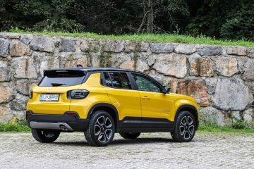 Jeep Avenger 1.2 MHEV blagi hibrid-12