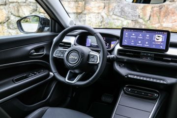 Jeep Avenger 1.2 MHEV blagi hibrid-13