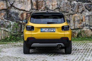 Jeep Avenger 1.2 MHEV blagi hibrid-19