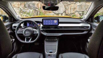 Jeep Avenger 1.2 MHEV blagi hibrid-25