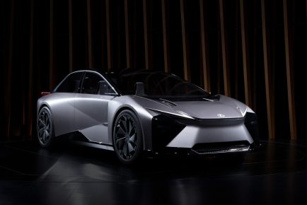 Lexus LF-ZC_1025_003_s (1)