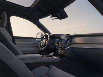 New Volvo XC90_11