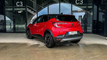 Renault Captur e-tech hybrid avtomobilizem.com-12