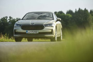Skoda Superb Combi L&K 2.0 TDI-35