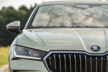 Skoda Superb Combi L&K 2.0 TDI-40