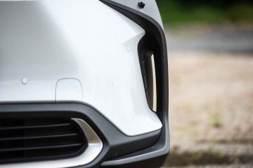 Toyota BZ4X električni avto avtomobilizem.com-5