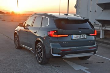 BMW iX1 eDrive20 11