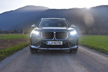 BMW iX1 eDrive20 13