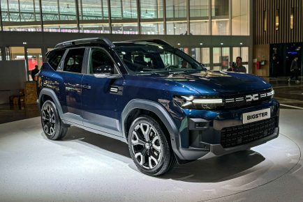 Dacia Bigster avtomobilizem.com-4