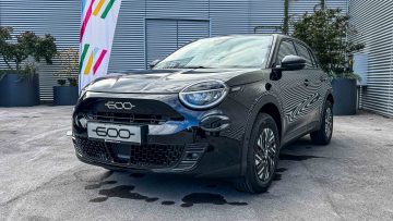 Fiat 600e avtomobilizem.com-18