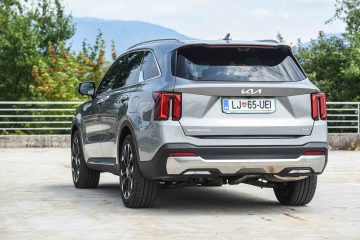 Kia Sorento avtomobilizem.com-25