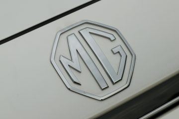 MG HS (12)-2