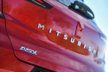 Mitsubishi ASX-16