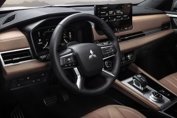 New Outlander PHEV_019L
