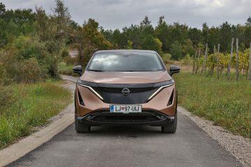 Nissan Ariya test 2024 (18)