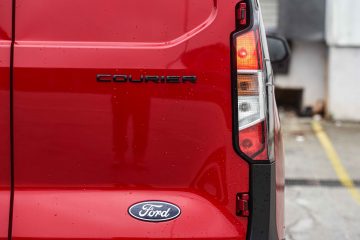 Ford Courier Transit-12