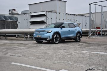 FORD EXPLORER 10