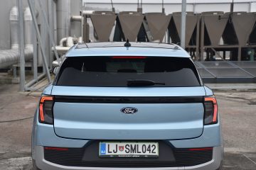 FORD EXPLORER 12