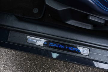 Ford Mustang Dark Horse V8-13