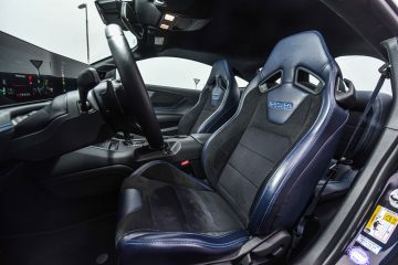Ford Mustang Dark Horse V8-18