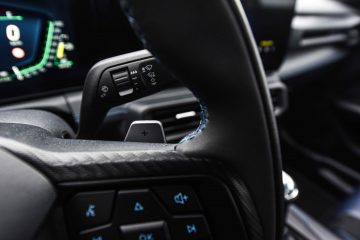 Ford Mustang Dark Horse V8-2