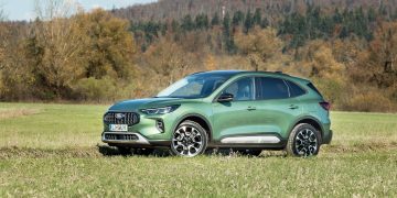 Ford_Kuga_HEV_AWD_Active_X_01