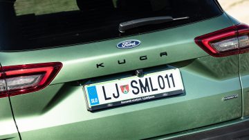 Ford_Kuga_HEV_AWD_Active_X_04