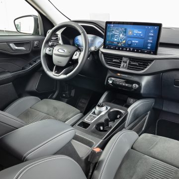 Ford_Kuga_HEV_AWD_Active_X_26