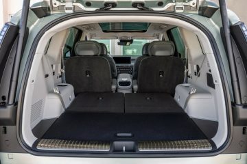 Hyundai-Ioniq-9-151