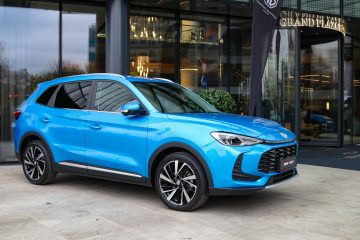 MG ZS Hybrid+  (19)