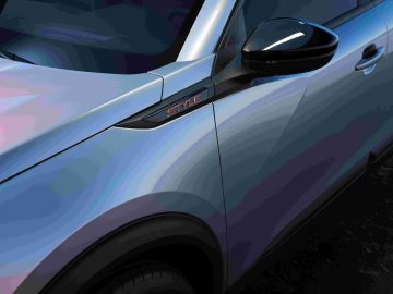 PEUGEOT_E2008_STYLE