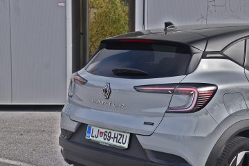 RENAULT CAPTUR 09