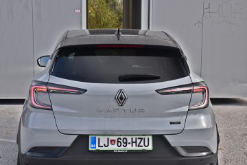 RENAULT CAPTUR 11