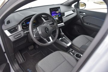 RENAULT CAPTUR 12