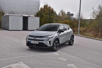 RENAULT CAPTUR 32