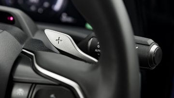 Lexus_RZ_450e_Premium_17