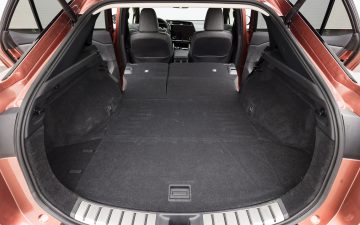 Lexus_RZ_450e_Premium_32