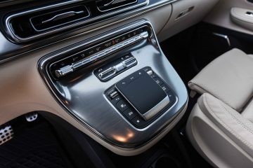 Mercedes-Benz razred V 300d 4Matic-16