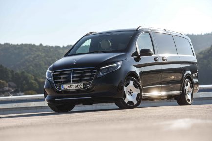 Mercedes-Benz razred V 300d 4Matic-45