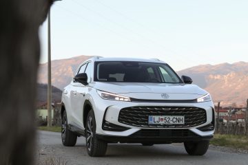 MG HS 2024 (3)