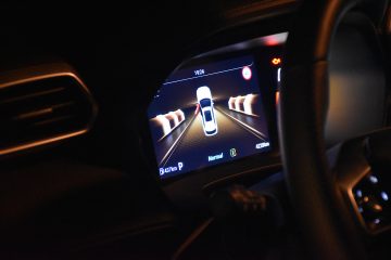 MG ZS HYBRID 18