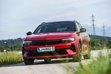 Opel Astra PHEV priključni hibrid-28