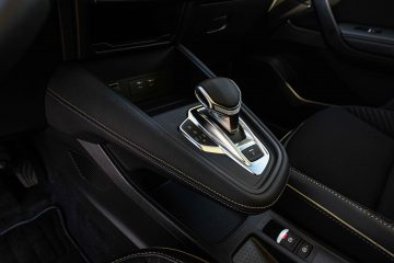 Renault Symbioz hibrid SUV avtomobilizem.com-10