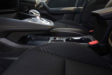 Renault Symbioz hibrid SUV avtomobilizem.com-11