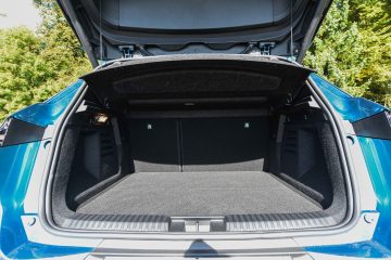 Renault Symbioz hibrid SUV avtomobilizem.com-14