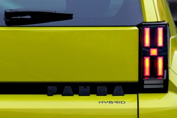 FiatGrandePandaHybrid 3 (Large)