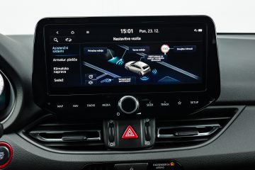Hyundai_i30_Wagon_15TGDi_DCT_Impression_NLine_45