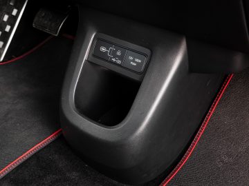 Hyundai_Ioniq_5_168_84_kWh_Premium_N-Line_23
