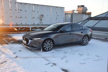 MAZDA 3 SEDAN 05